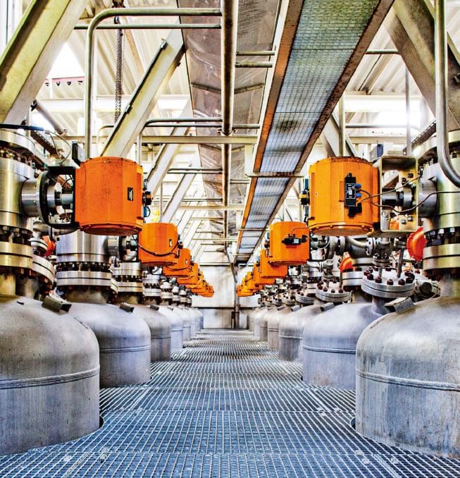 Wie wird Kaffee entkoffeiniert? Hier die Maschinen unserer Partnerfirma für DeCaf Kaffee